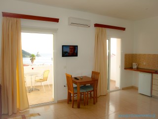 Dining area, studio w/ sofa