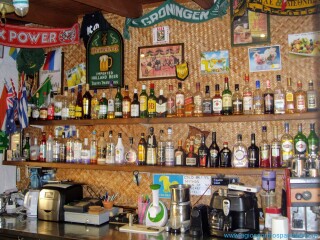 bar