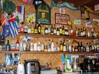 bar